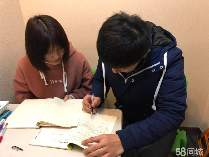 �Ϻ�A-Level���Ƹ�����