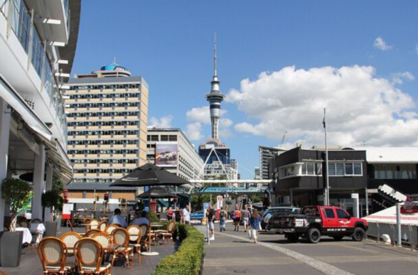 �Ϻ�������˶ʿ��ѧ����