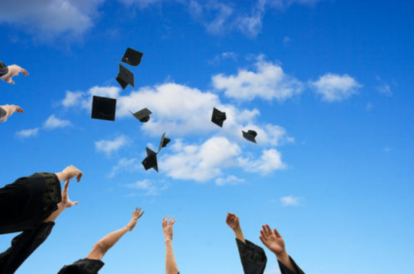 �Ϻ�����������ѧ����γ�