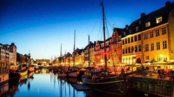 �Ϻ����󱾿���ѧ�������