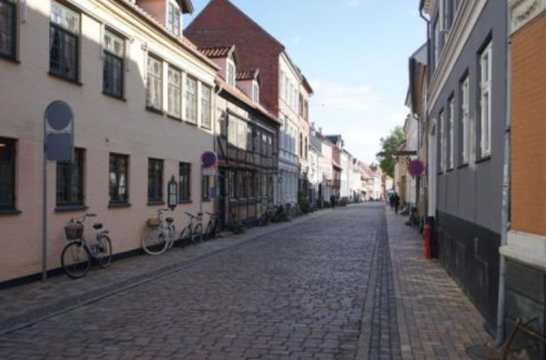 �Ϻ�����˶ʿ��ѧ�������