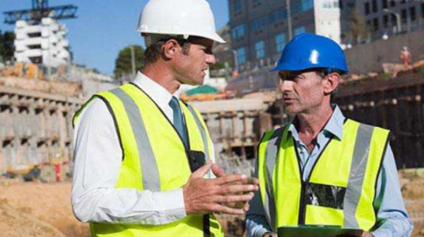 ����һ����۹���ʦ��ѵ��